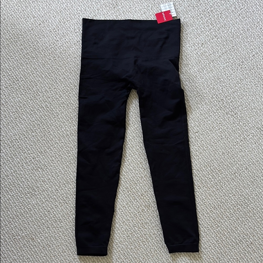 SPANX Black Leggings Full-Length Tapered Design